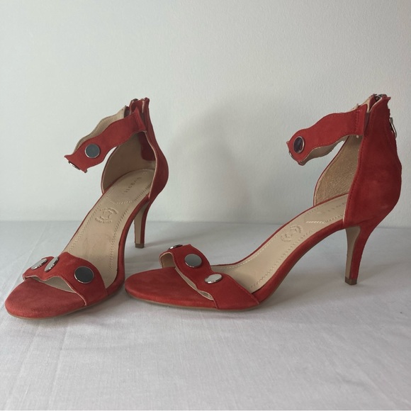 Bugatti Suede Sandals with Heel. - Picture 3 of 9